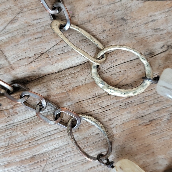 Kenneth Cole tiger eye necklace - Picture 5 of 5